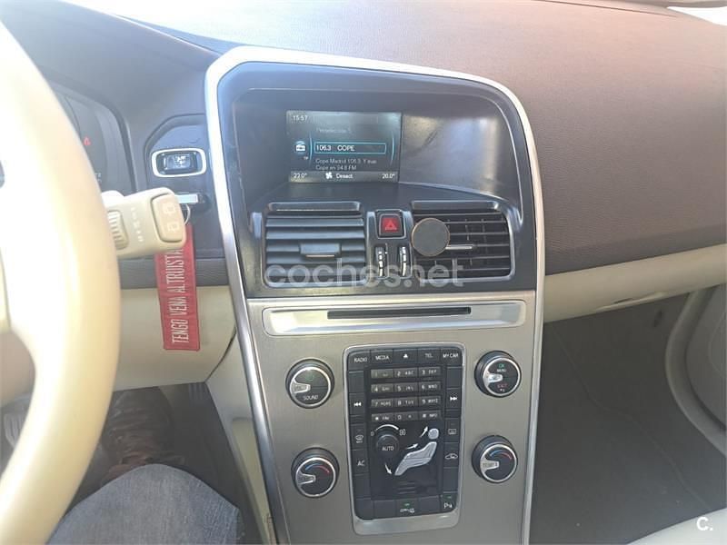 Usado Volvo XC60 Momentum 163 CV (119 kW) 2013 Azul SUV