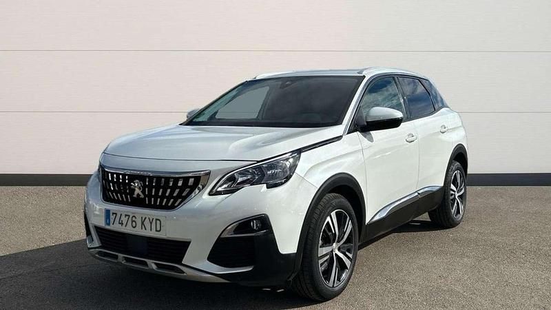 Usado Peugeot 3008 Allure 131 CV (96 kW) 2019 Blanco SUV