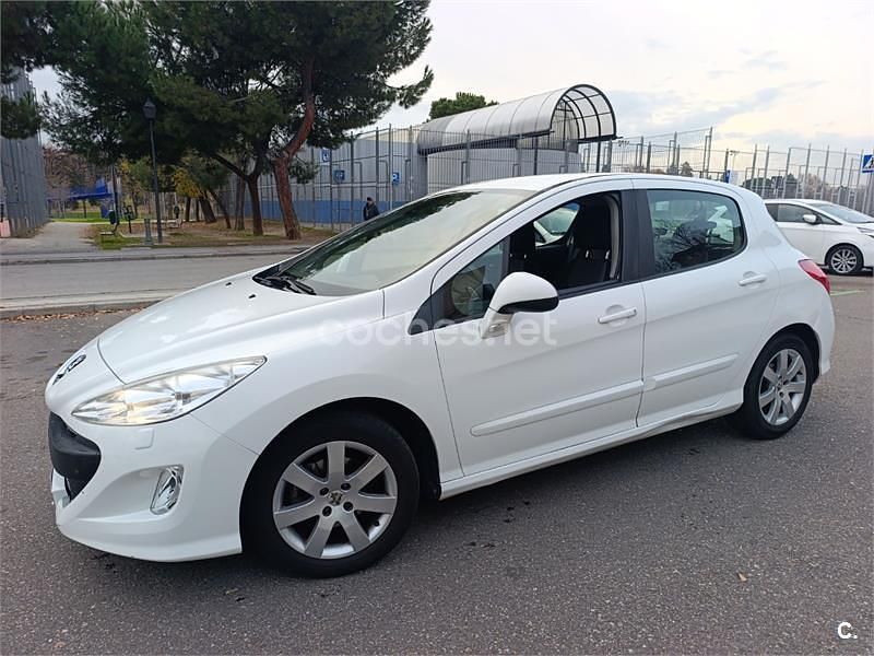 Blanco Usado 2010 Peugeot 308 Sport Berlina | 4700 € (Buen precio) - Imagen 1/4