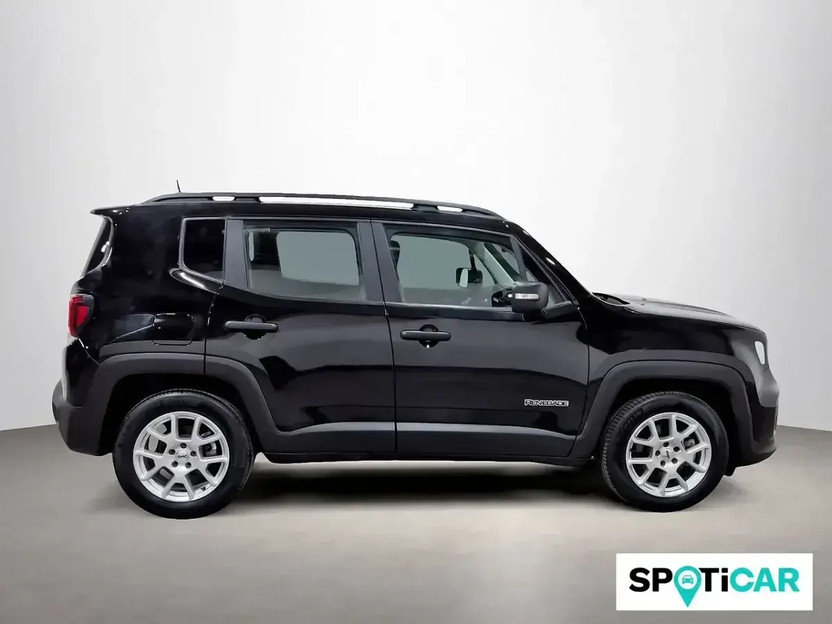 Usado Jeep Renegade Altitude 131 CV (96 kW) 2024 Negro SUV