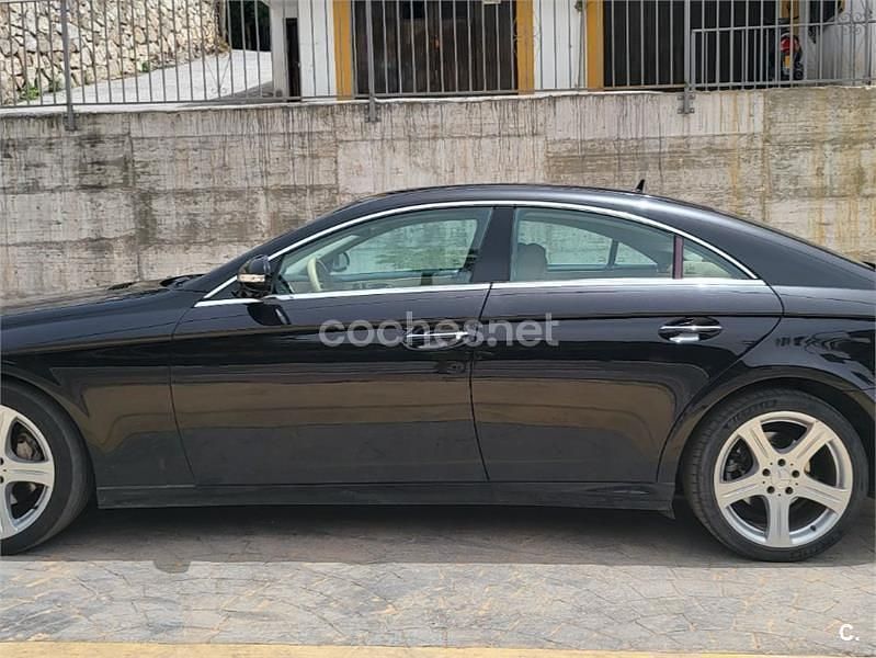 Usado Mercedes CLS320 224 CV (164 kW) 2006 Negro Berlina