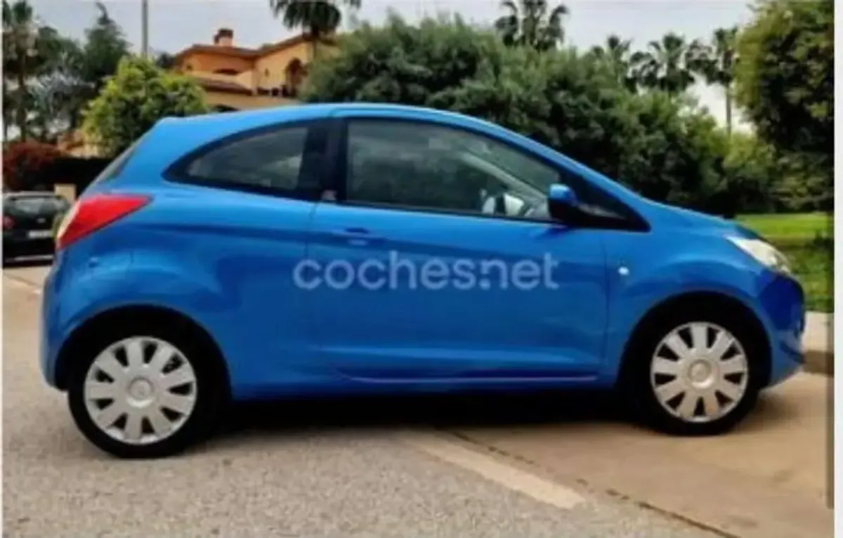 Używany Ford Ka Titanium 75 KM (55 kW) 2009 Niebieski Hatchback