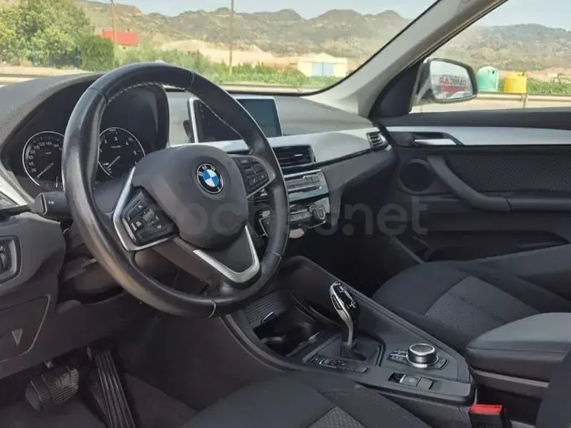 Usado BMW X1 Comfort Edition 150 CV (110 kW) 2019 Blanco SUV