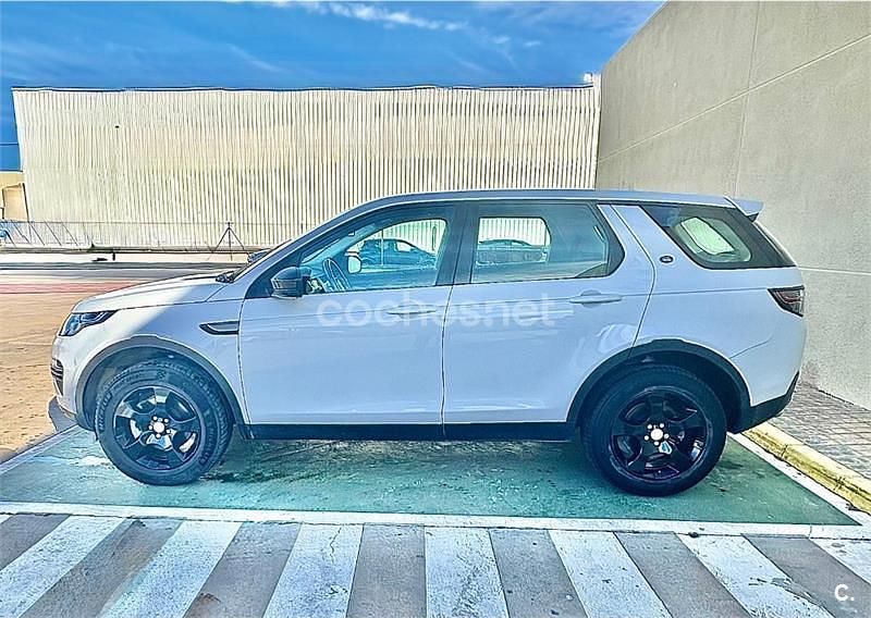 Usado Land Rover Discovery Sport Pure 150 CV (110 kW) 2018 Blanco SUV