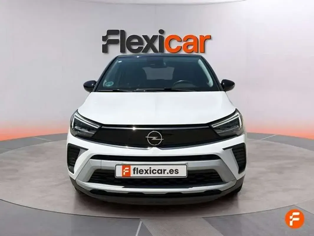Usado Opel Crossland X Elegance 110 CV (80 kW) 2024 Blanco SUV