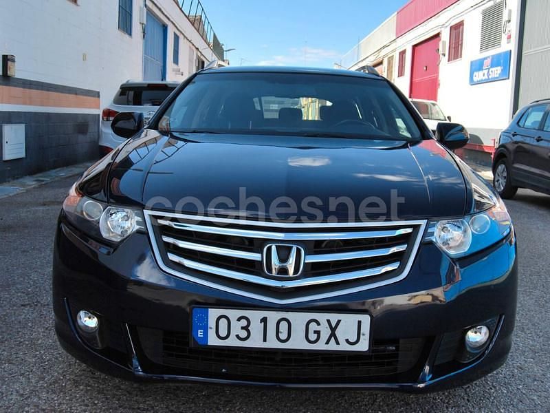 Usado Honda Accord Elegance 150 CV (110 kW) 2010 Azul Familiar