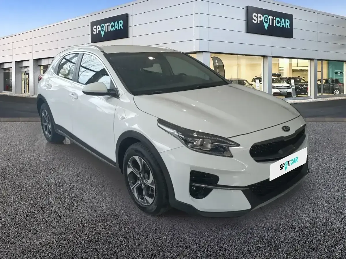 Usado Kia XCeed 120 CV (88 kW) 2021 Blanco SUV
