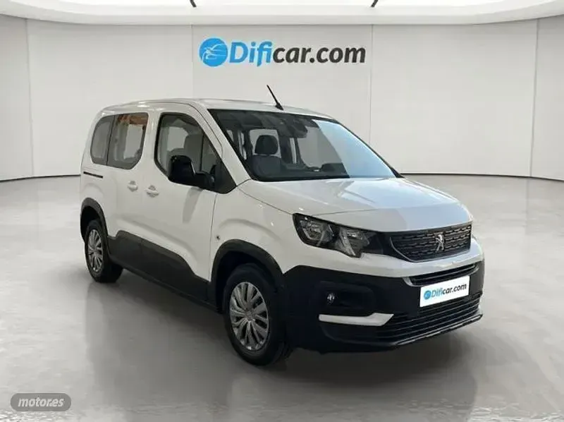 Usado Peugeot Rifter Business-Line 102 CV (75 kW) 2022 Blanco Monovolumen
