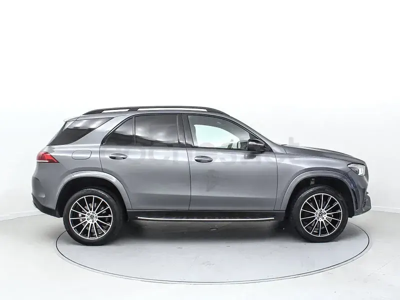 Usado Mercedes GLE400 330 CV (242 kW) 2020 Gris / plata SUV