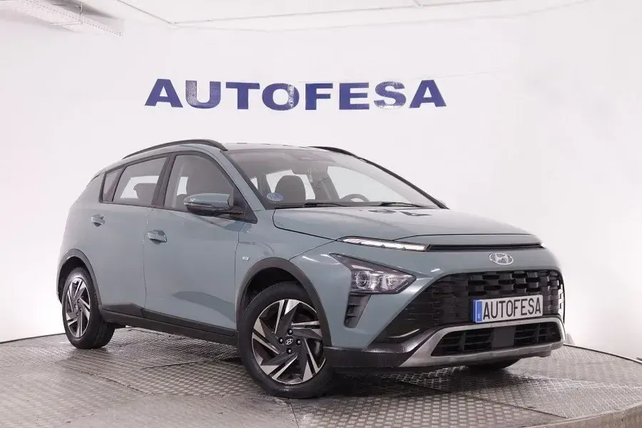 Usado Hyundai Bayon 100 CV (73 kW) 2021 Turquesa SUV