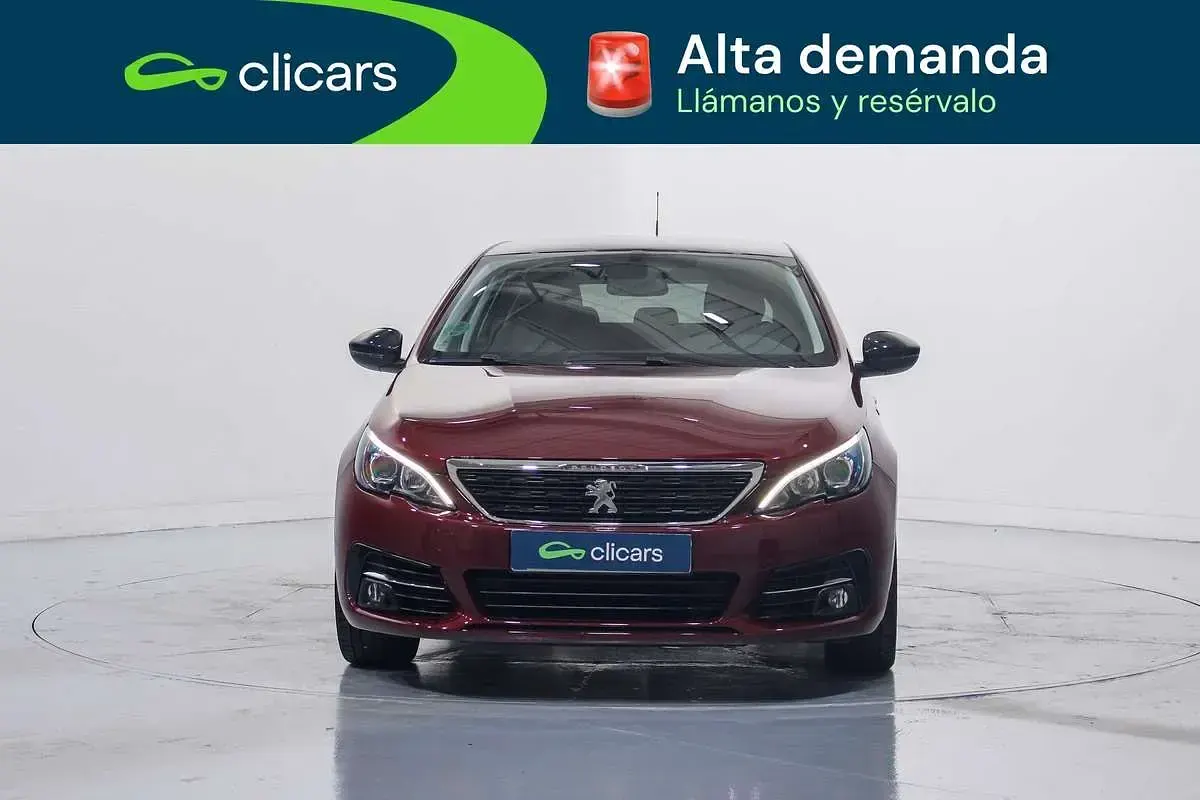 Usado Peugeot 308 Style 131 CV (96 kW) 2018 Rojo Utilitario