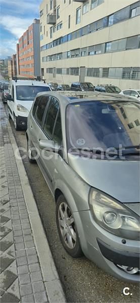 Usado Renault Scénic II Dynamique 130 CV (95 kW) 2007 Beige Monovolumen