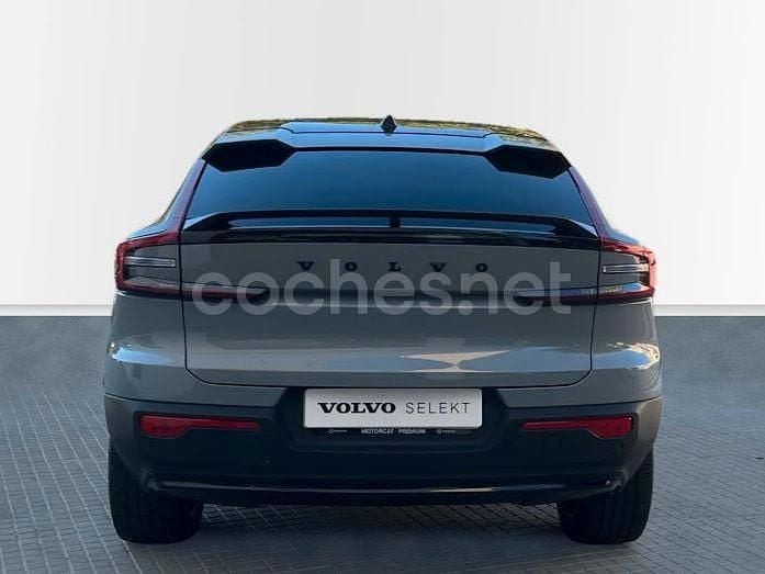 Usado Volvo EC40 Plus 185 kW (252 CV) 2024 Eléctrico SUV