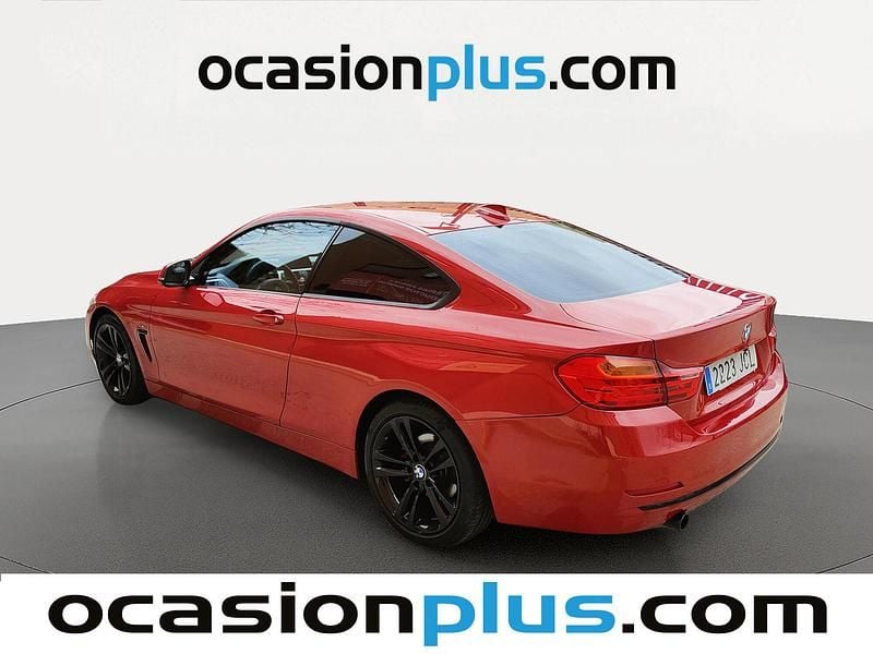 Usado BMW 135 Coupé 184 CV (135 kW) 2015 Rojo Coupe
