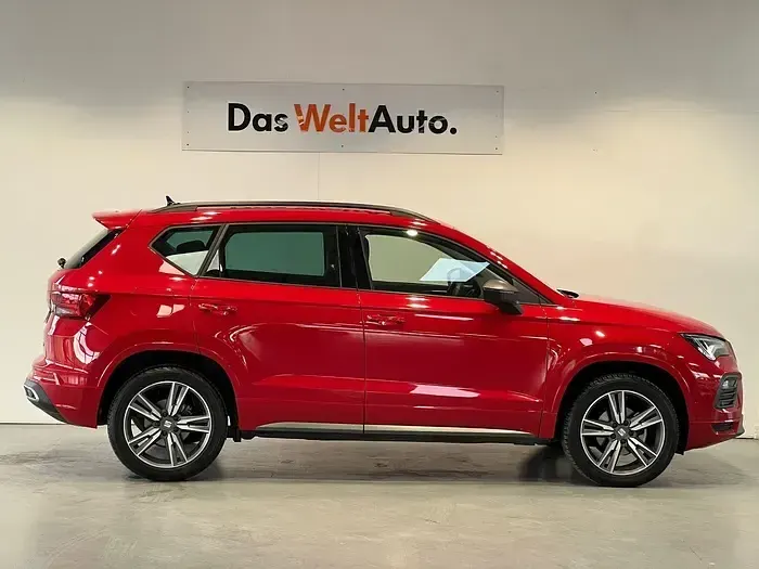 Usado Seat Ateca FR 150 CV (110 kW) 2024 Rojo SUV