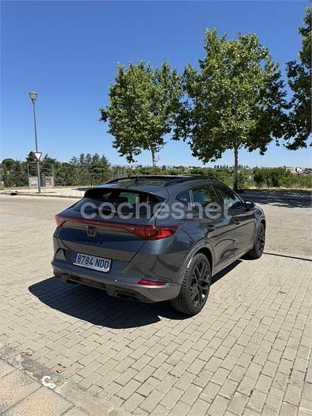 Usado Cupra Formentor 204 CV (150 kW) 2022 Gris / plata SUV