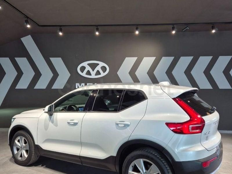 Usado Volvo XC40 Core 163 CV (119 kW) 2023 Blanco SUV
