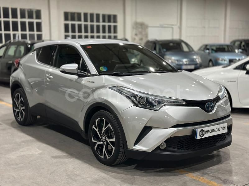 Gris / plata Usado 2019 Toyota C-HR+ Advance SUV | 16.990 € (Precio justo) - Imagen 1/4