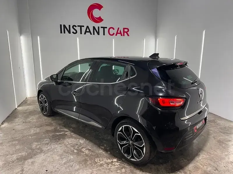 Usado Renault Clio IV LIMITED 90 CV (66 kW) 2019 Negro Berlina