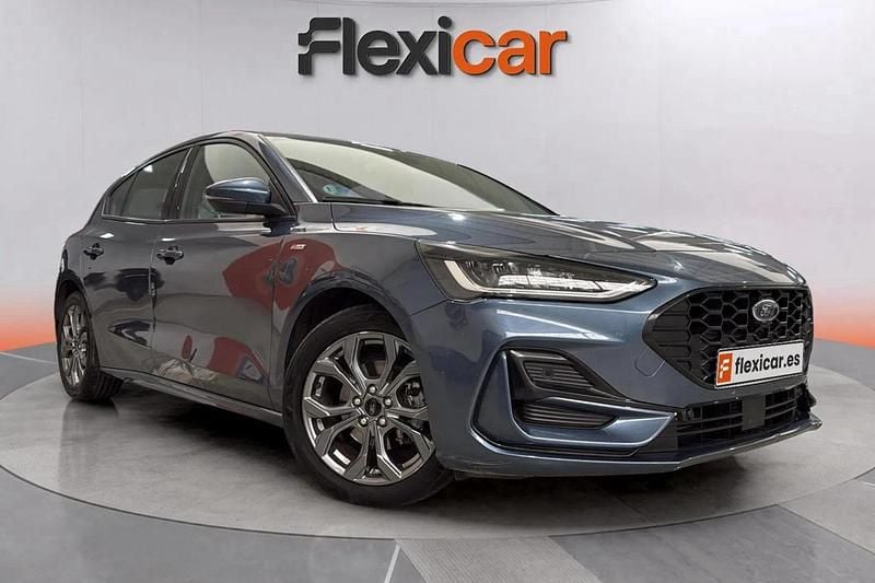 Azul Usado 2023 Ford Focus ST-Line Berlina | 17.490 € (Precio justo) - Imagen 1/4