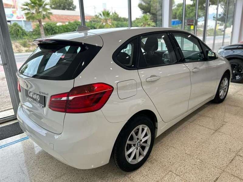 Usado BMW 216 Active Tourer 116 CV (85 kW) 2017 Blanco Monovolumen