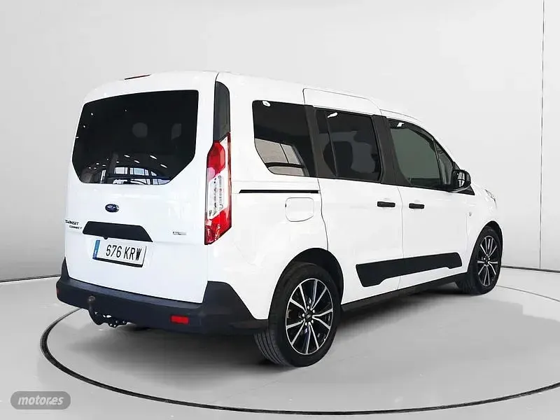 Usado Ford Transit Trend 100 CV (73 kW) 2018 Blanco Familiar