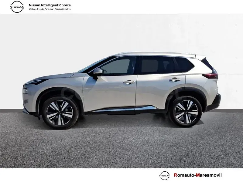 Usado Nissan X-Trail Tekna 163 CV (119 kW) 2023 Gris / plata SUV