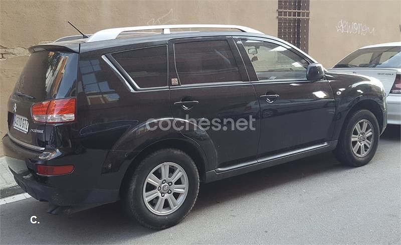 Usado Citroën C-Crosser VTR Sport 160 CV (117 kW) 2010 Negro SUV