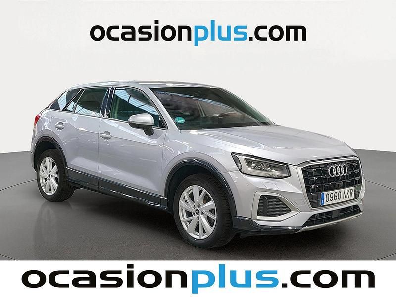 Usado Audi Q2 Advanced Plus 150 CV (110 kW) 2023 Gris plata SUV
