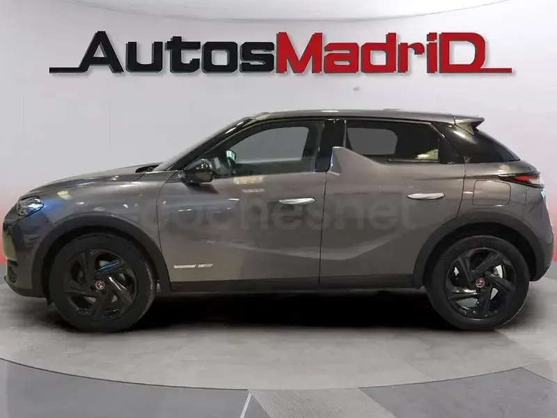 Usado DS Automobiles DS3 Crossback Performance 130 CV (95 kW) 2020 Gris / plata SUV