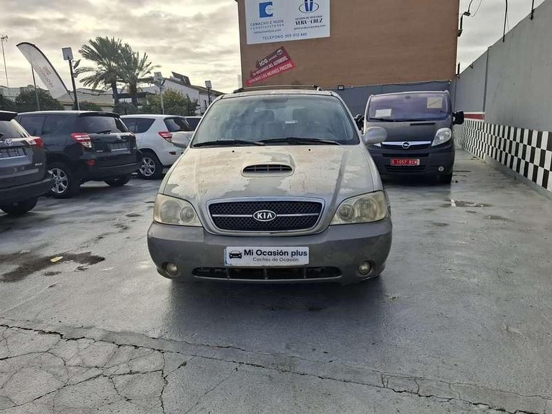 Gris Usado 2003 Kia Carnival EX Monovolumen | 2400 € (Super precio) - Imagen 1/4
