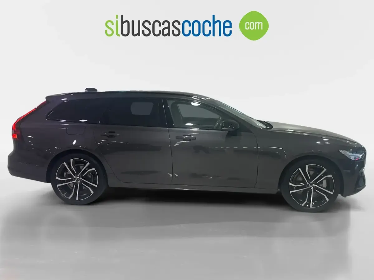 Usado Volvo V90 Ultra 350 CV (257 kW) 2024 Gris/plata Familiar