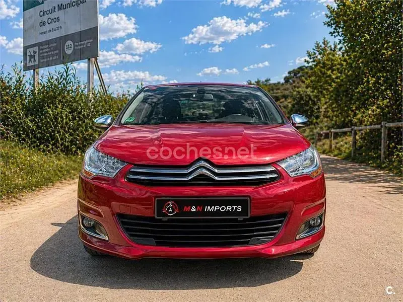Usado Citroën C4 Business Class 120 HP (88 kW) 2013 Vermelho Sedan