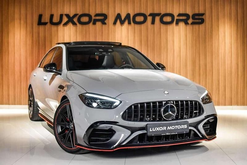 Usado Mercedes C63 AMG AMG 680 CV (500 kW) 2025 Gris Berlina