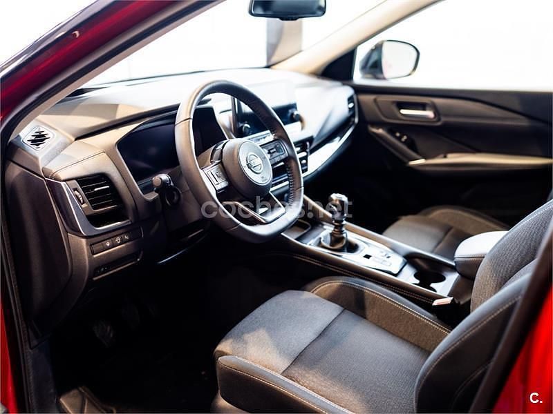 Usado Nissan Qashqai N-Connecta 140 CV (102 kW) 2021 Granate SUV
