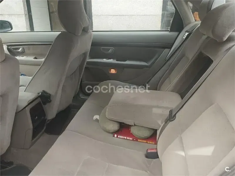 Usado Volvo S80 140 CV (102 kW) 2003 Negro Berlina