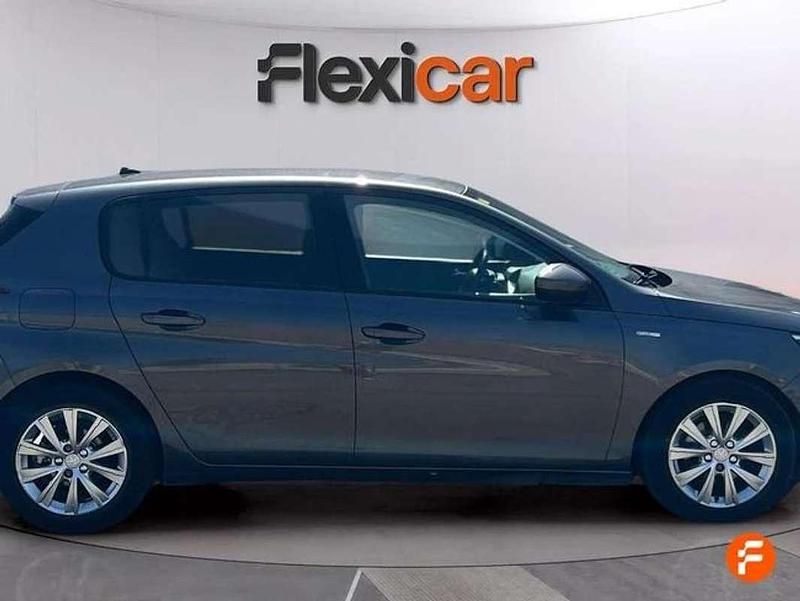 Usado Peugeot 308 SW Allure 131 CV (96 kW) 2020 Gris Familiar