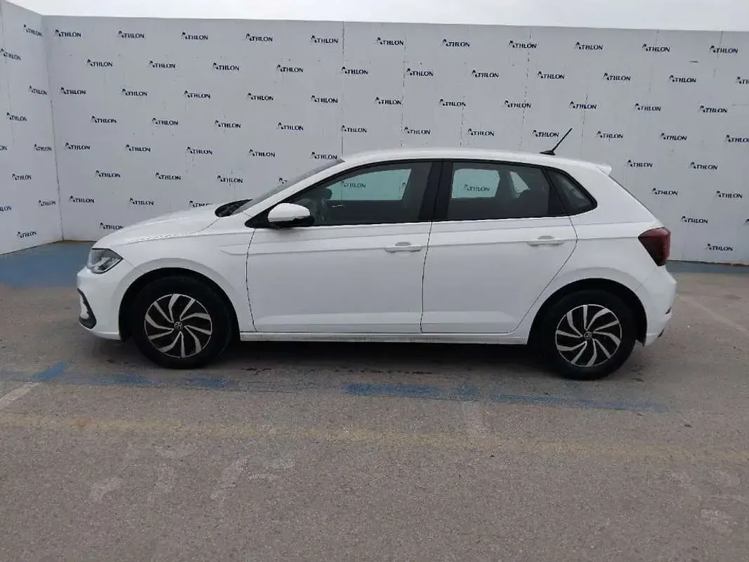 Usado VW Polo Life 95 CV (69 kW) 2023 Blanco Utilitario
