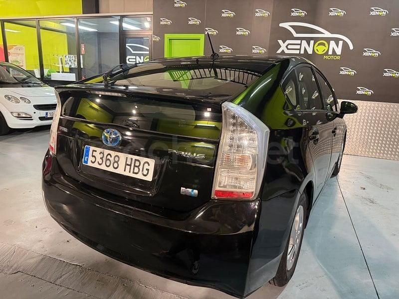 Usado Toyota Prius Advance 136 CV (100 kW) 2011 Negro Berlina