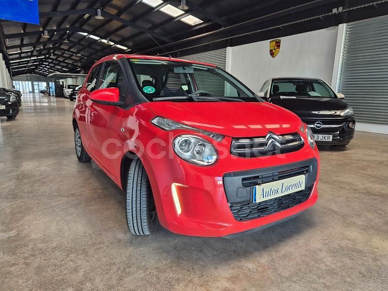Usado Citroën C1 Feel 82 CV (60 kW) 2015 Rojo Utilitario