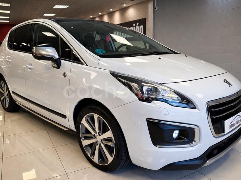 Usado Peugeot 3008 Crossway 120 CV (88 kW) 2016 Blanco Berlina