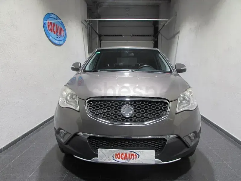 Usado SsangYong Korando 175 CV (128 kW) 2013 Beige SUV
