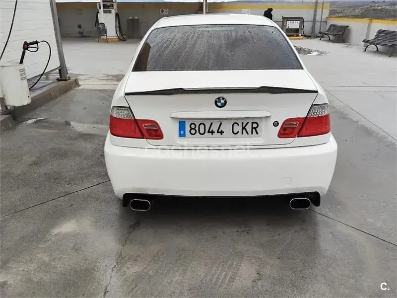 Usado BMW 320 170 CV (125 kW) 2003 Blanco Coupe