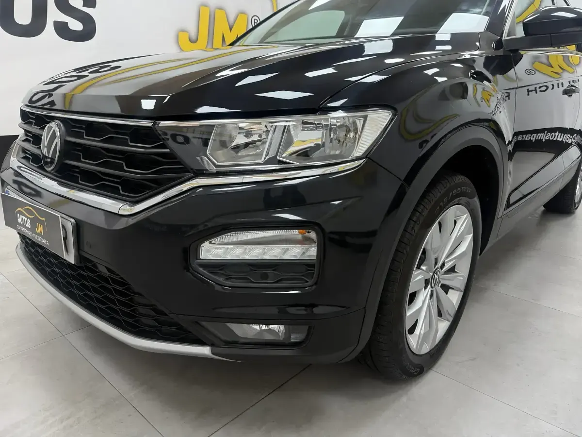Usado VW T-Roc Advance 115 CV (84 kW) 2021 Negro SUV