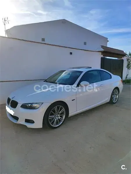 Usado BMW 320 177 CV (130 kW) 2008 Blanco Coupe