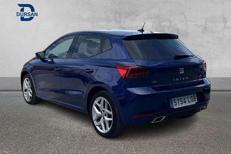 Usado Seat Ibiza FR 90 CV (66 kW) 2020 Azul Utilitario