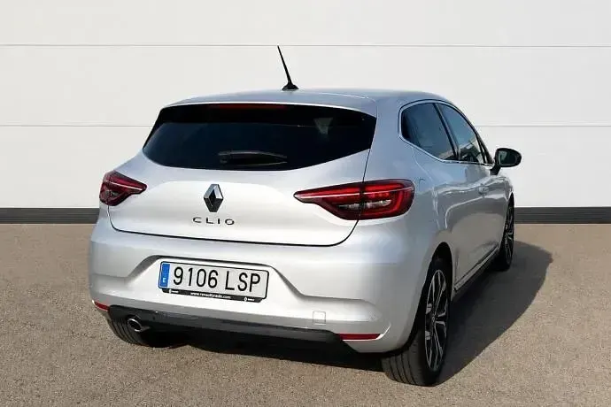 Usado Renault Clio Zen 90 CV (66 kW) 2021 Utilitario