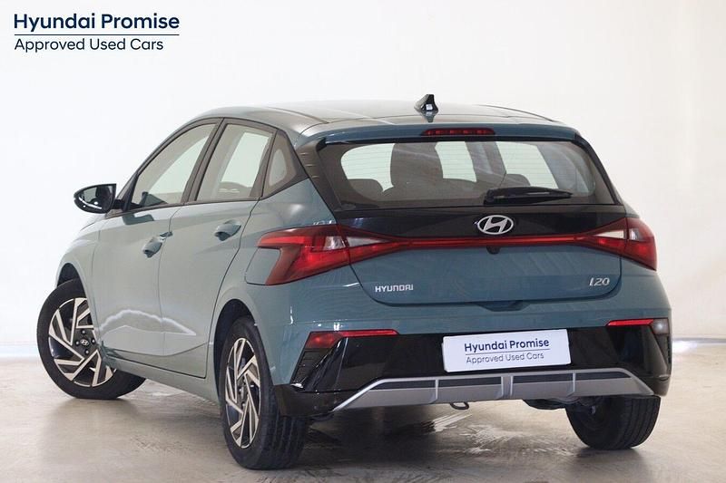 Usado Hyundai i20 100 CV (73 kW) 2024 Otro Berlina