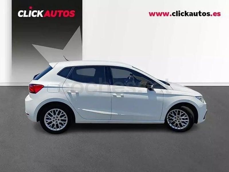 Usado Seat Ibiza FR 115 CV (84 kW) 2025 Blanco Utilitario