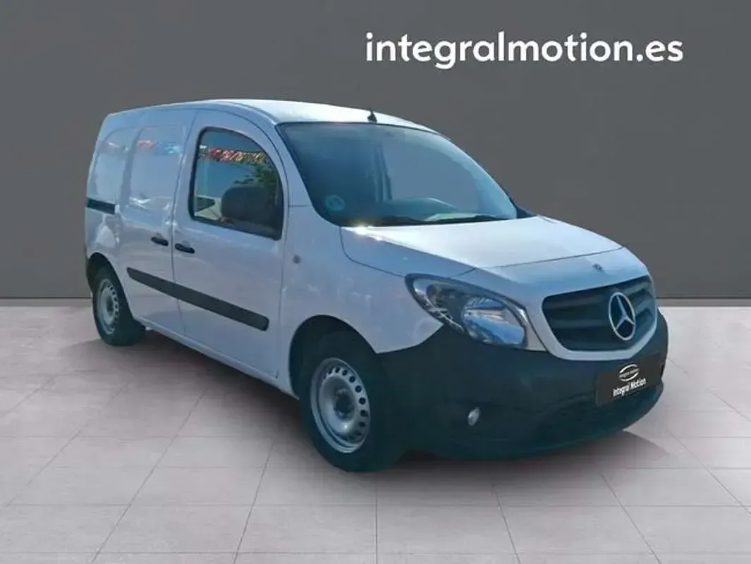 Usado Mercedes Citan 109 95 CV (69 kW) 2021 Blanco Monovolumen